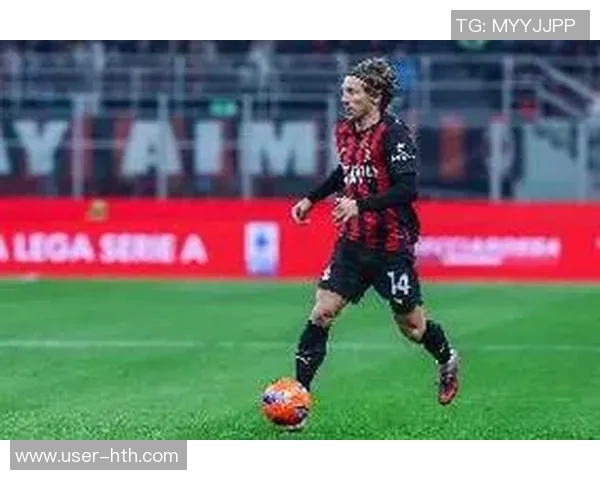 隆戈分析莫德里奇首发对阵萨索洛奇克与比里奇争夺先发位置